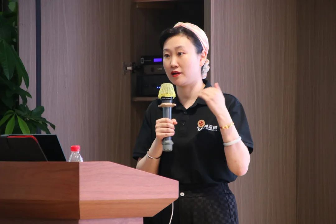 赋强人才生长 | “复盘中国行?走进德晋贵宾厅”学习活动乐成举行