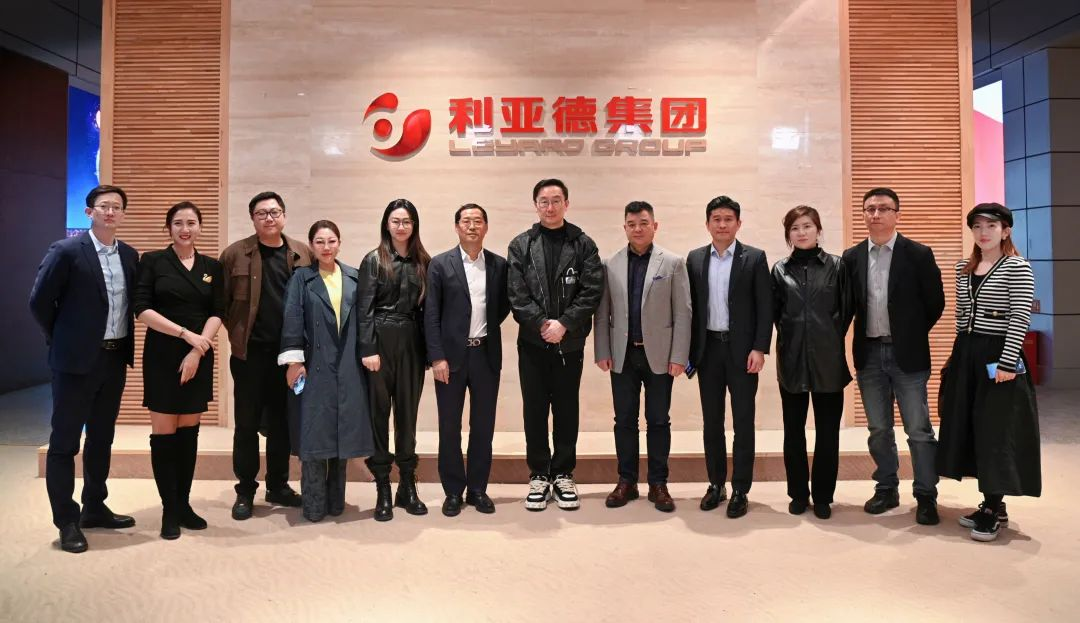 陆川导演到访德晋贵宾厅，解锁文化+科技融合新路径